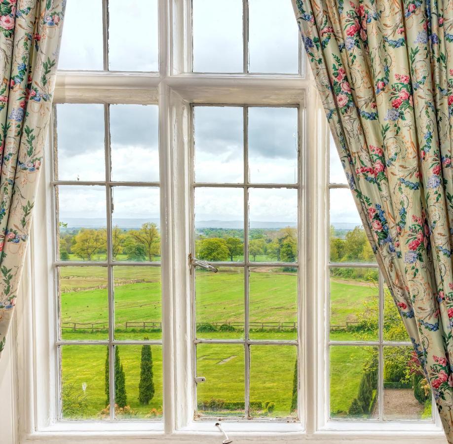 Willington Hall Hotel Tarporley Dış mekan fotoğraf