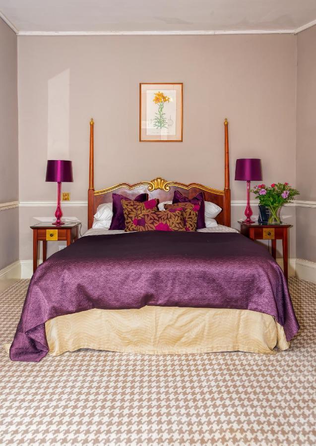 Willington Hall Hotel Tarporley Dış mekan fotoğraf