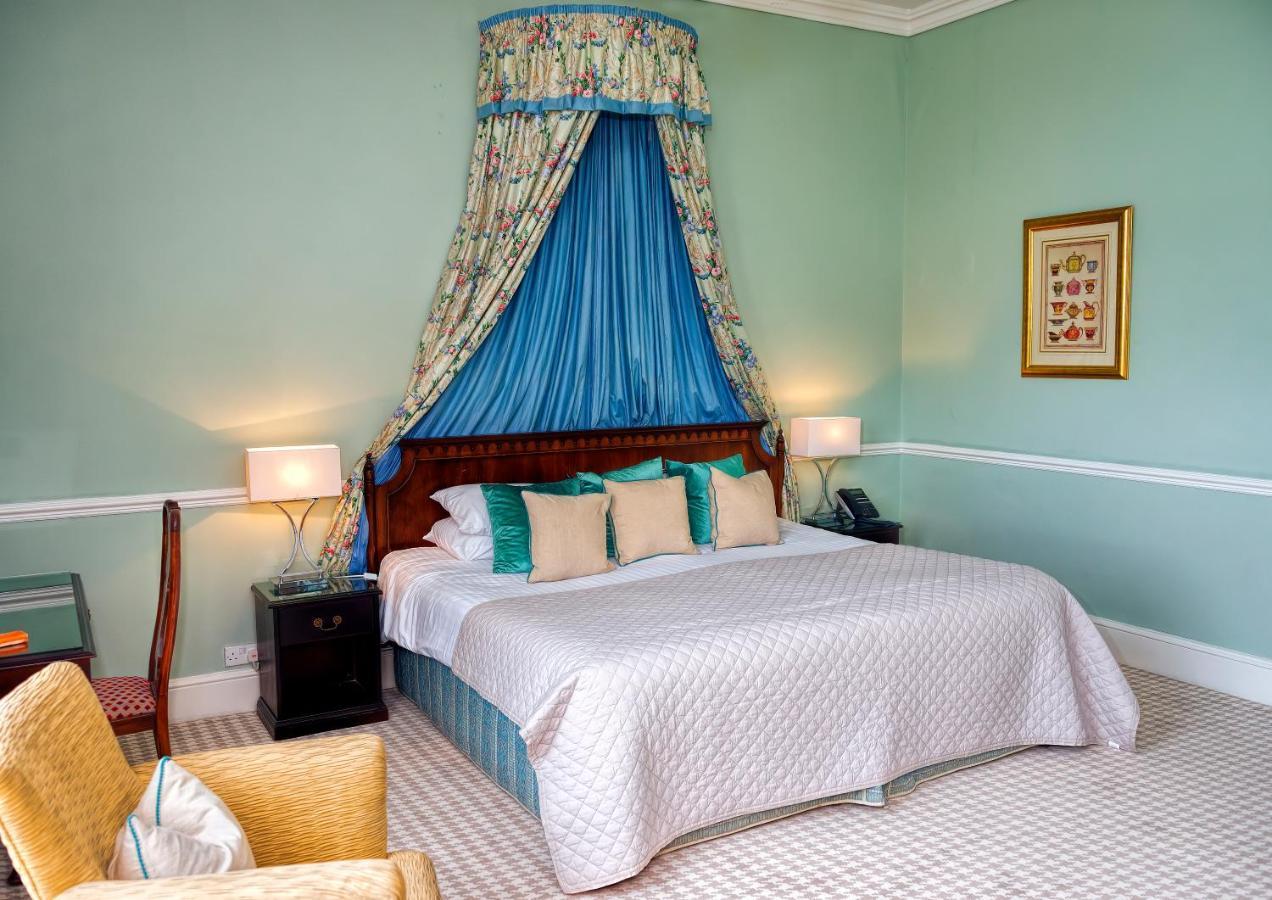 Willington Hall Hotel Tarporley Dış mekan fotoğraf