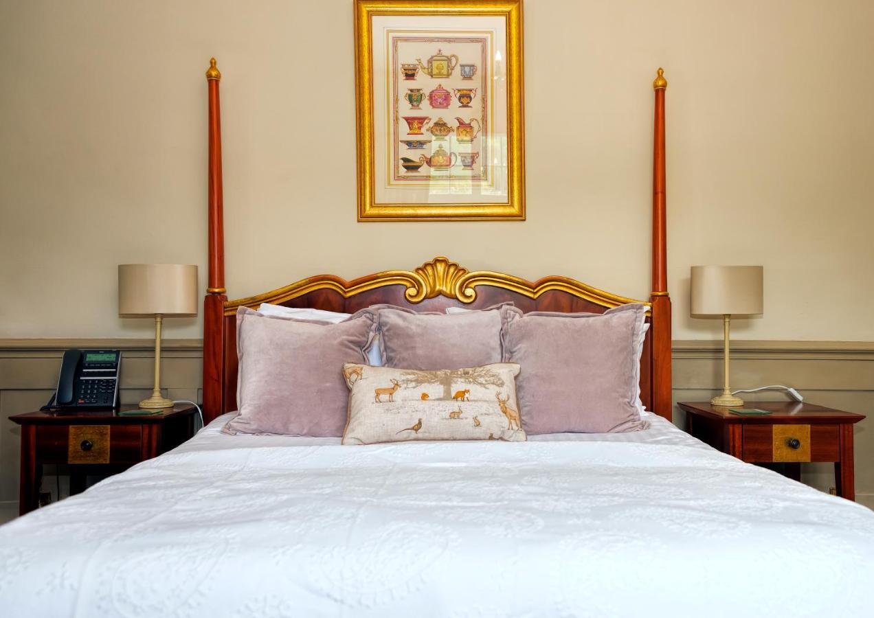 Willington Hall Hotel Tarporley Dış mekan fotoğraf