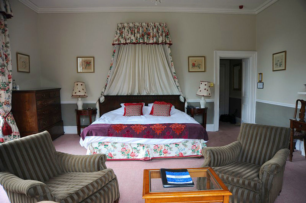 Willington Hall Hotel Tarporley Dış mekan fotoğraf