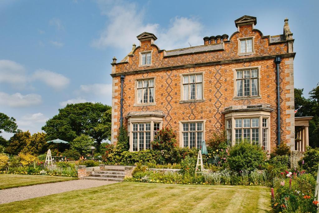 Willington Hall Hotel Tarporley Dış mekan fotoğraf