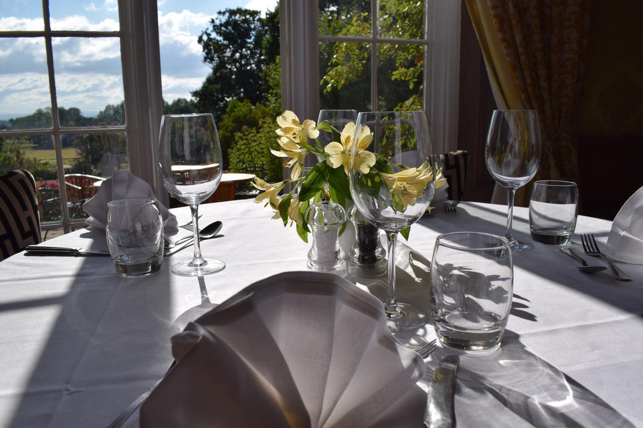 Willington Hall Hotel Tarporley Dış mekan fotoğraf