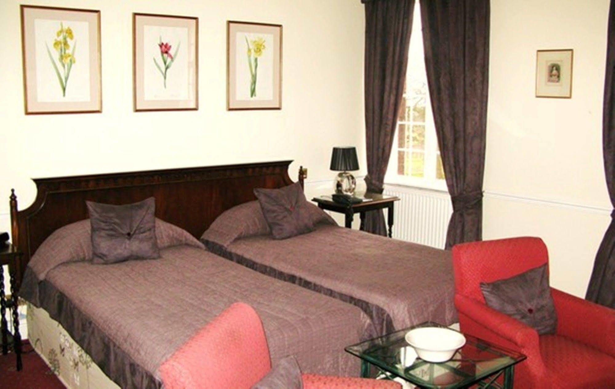 Willington Hall Hotel Tarporley Dış mekan fotoğraf